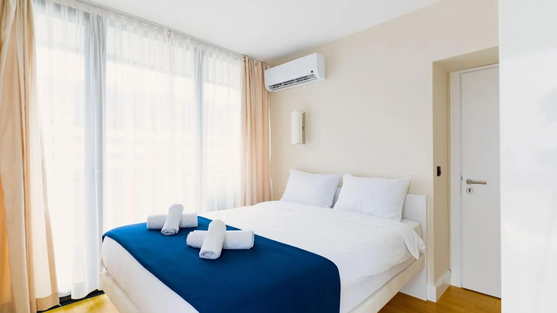 Batumi'S Best Elegant Aparthotel With Panoramic Sea Views 0*, Batumi
